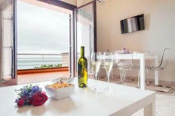 In Cefalu Apartments 0*,  意大利